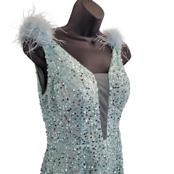 NEW Blue Dress Below Knee Sparkle Size 8 V Neck - Picture 2 of 10